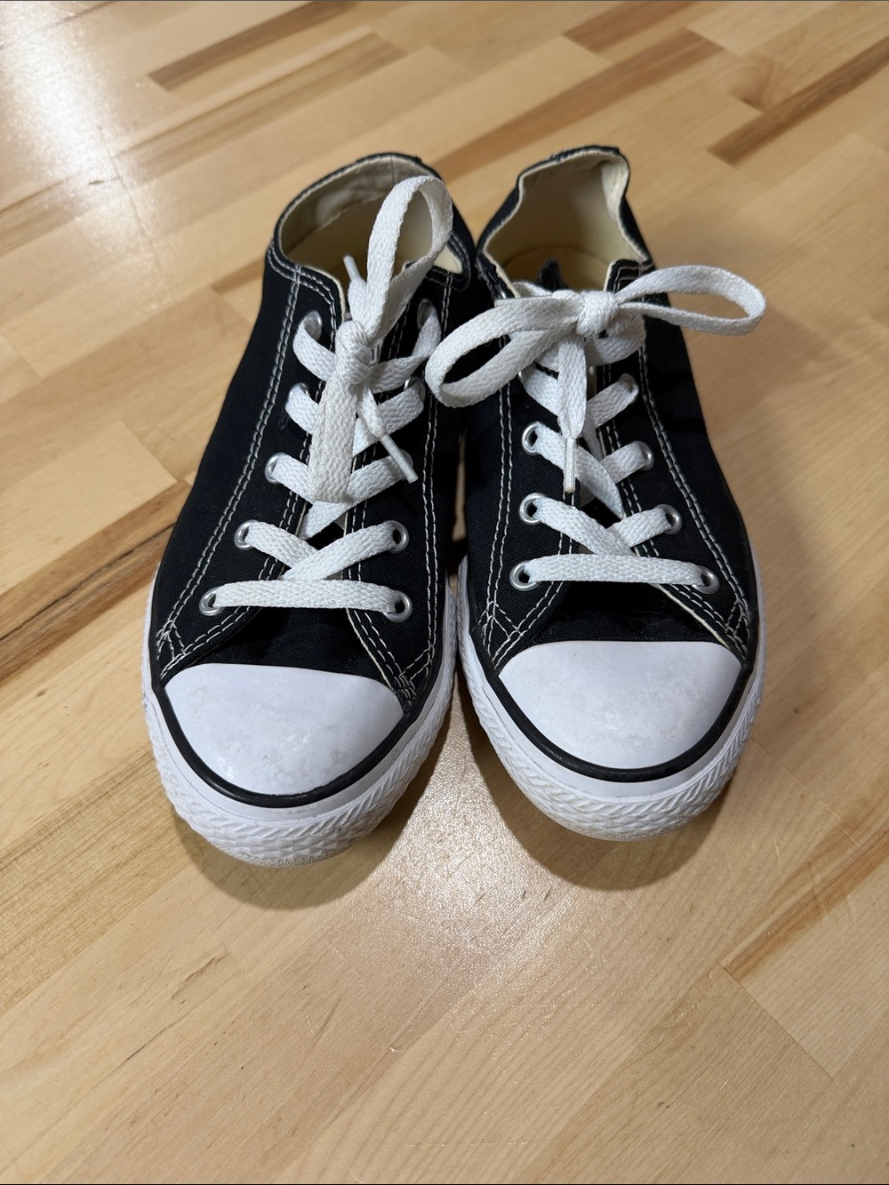 Converse Kids Black Low-Top Sneakers with White Laces